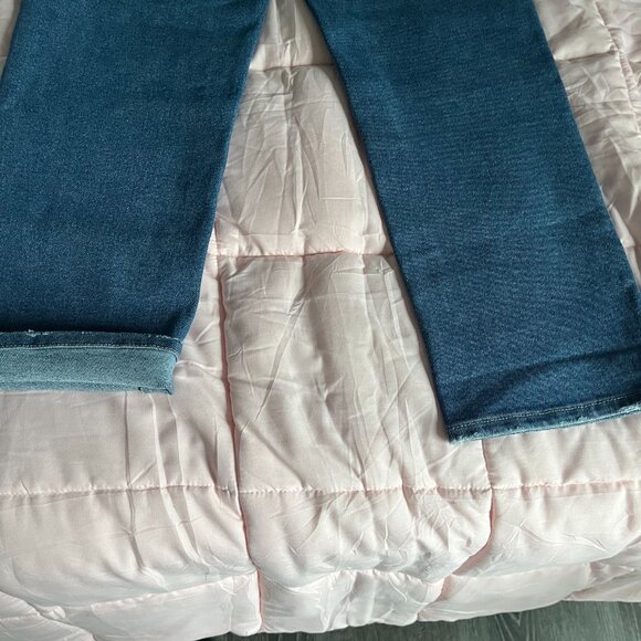 Jeans - Picture 6 of 6